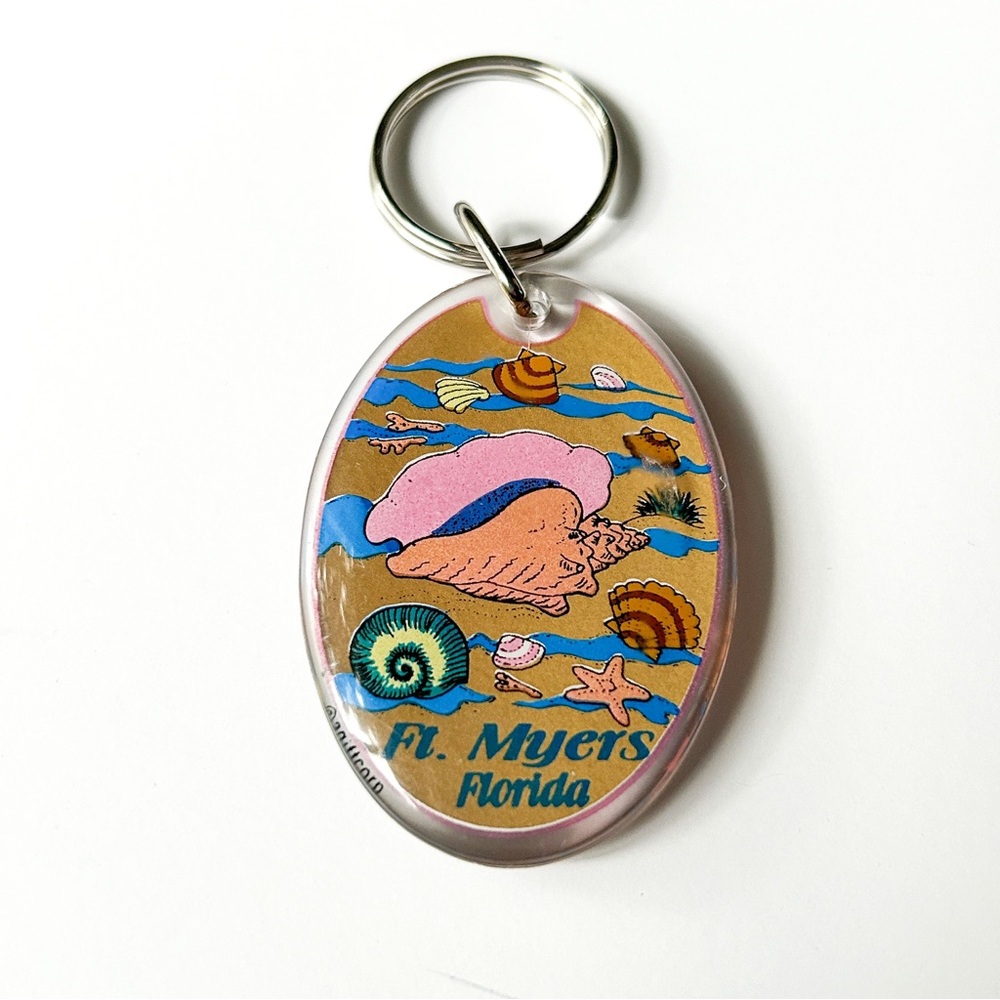 Ft. Myers Florida Seashell Keychain